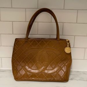 Authentic Chanel tote bag